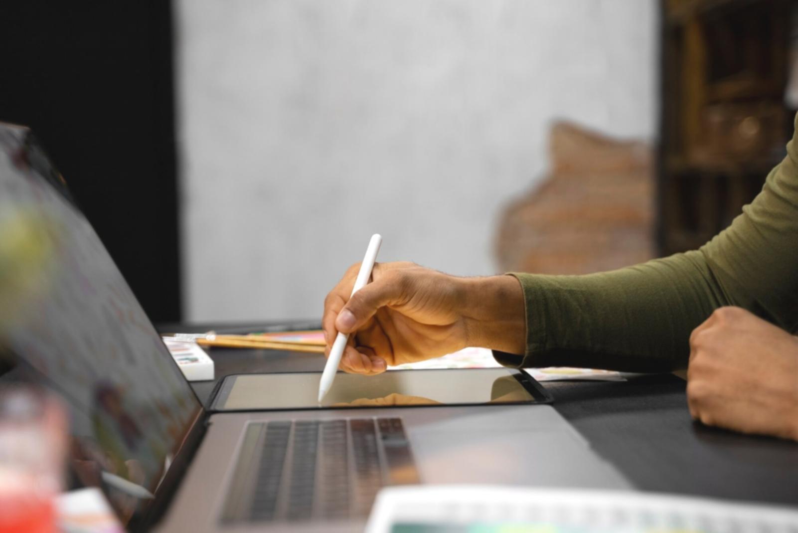 aurenothisq Bürogebäude in Rülzheim